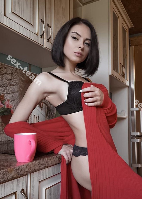 Аня